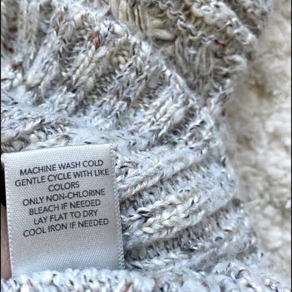 Christopher and Banks Cowl Neck Sweater Size XL - Picture 9 of 9